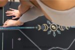 Yoga Mats Liforme Cosmic Moon Yoga Mat Black 626864 - Image 7