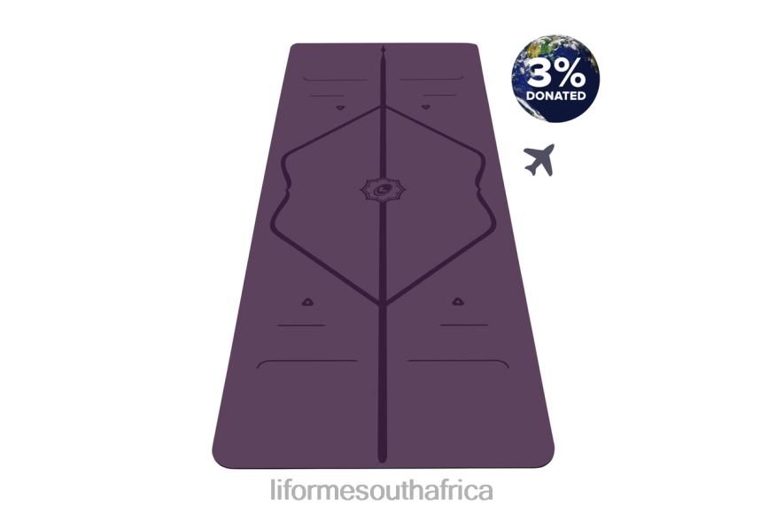 yoga_mats_liforme_travel_mat_purple_earth_6268653.jpg Yoga Mats Liforme Travel Mat Purple Earth 6268653 - Image 1